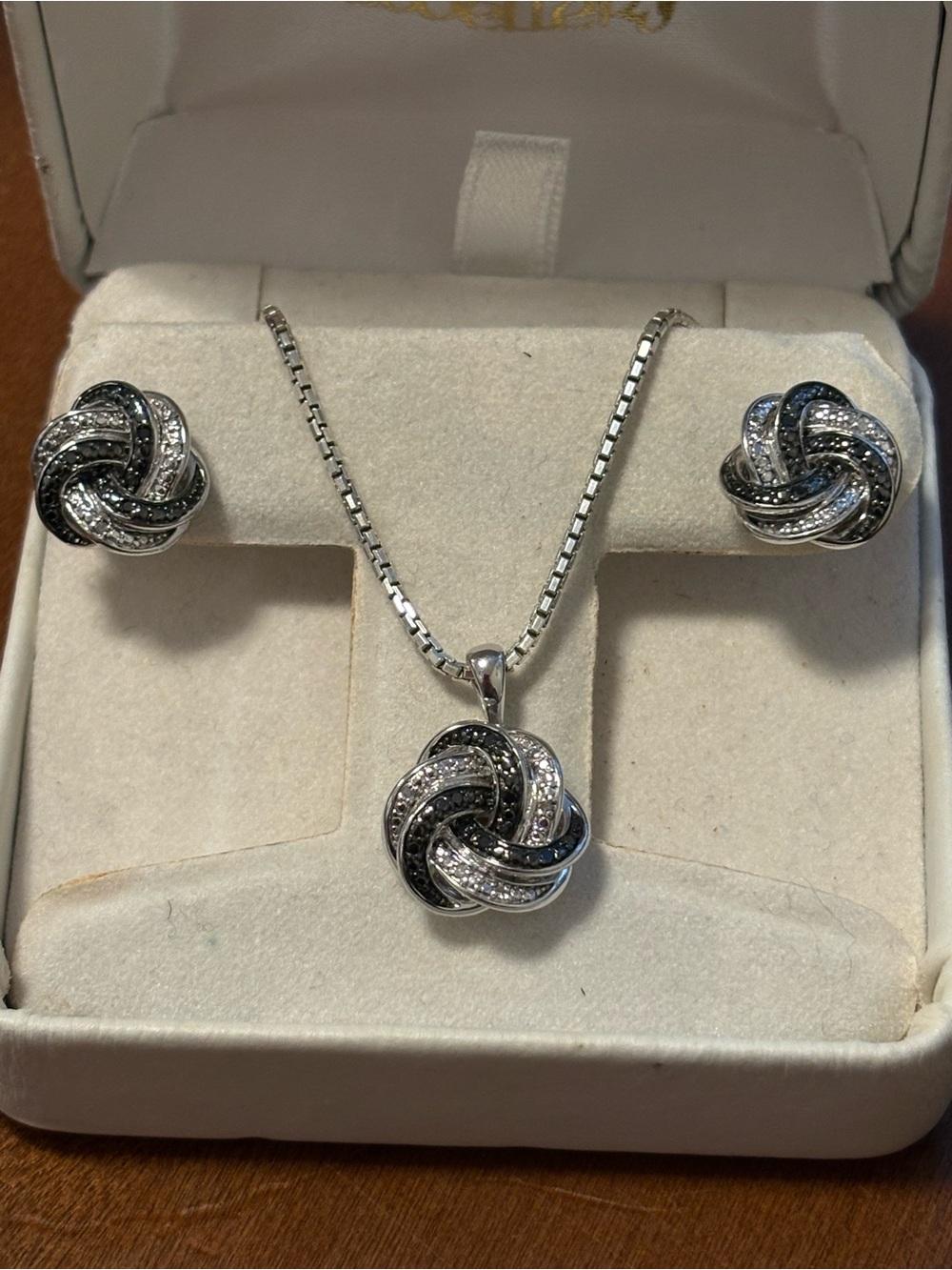Sterling Silver Black & White Knot Pendant Necklace with Matching Earrings